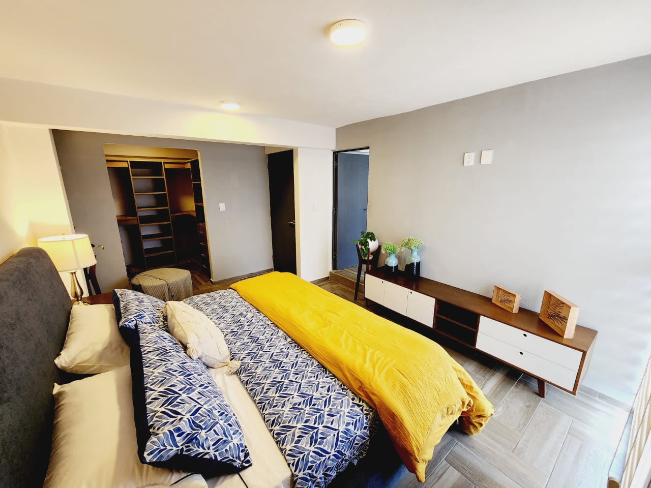 Recamara principal Alamo Plus 3 con baño completo 1